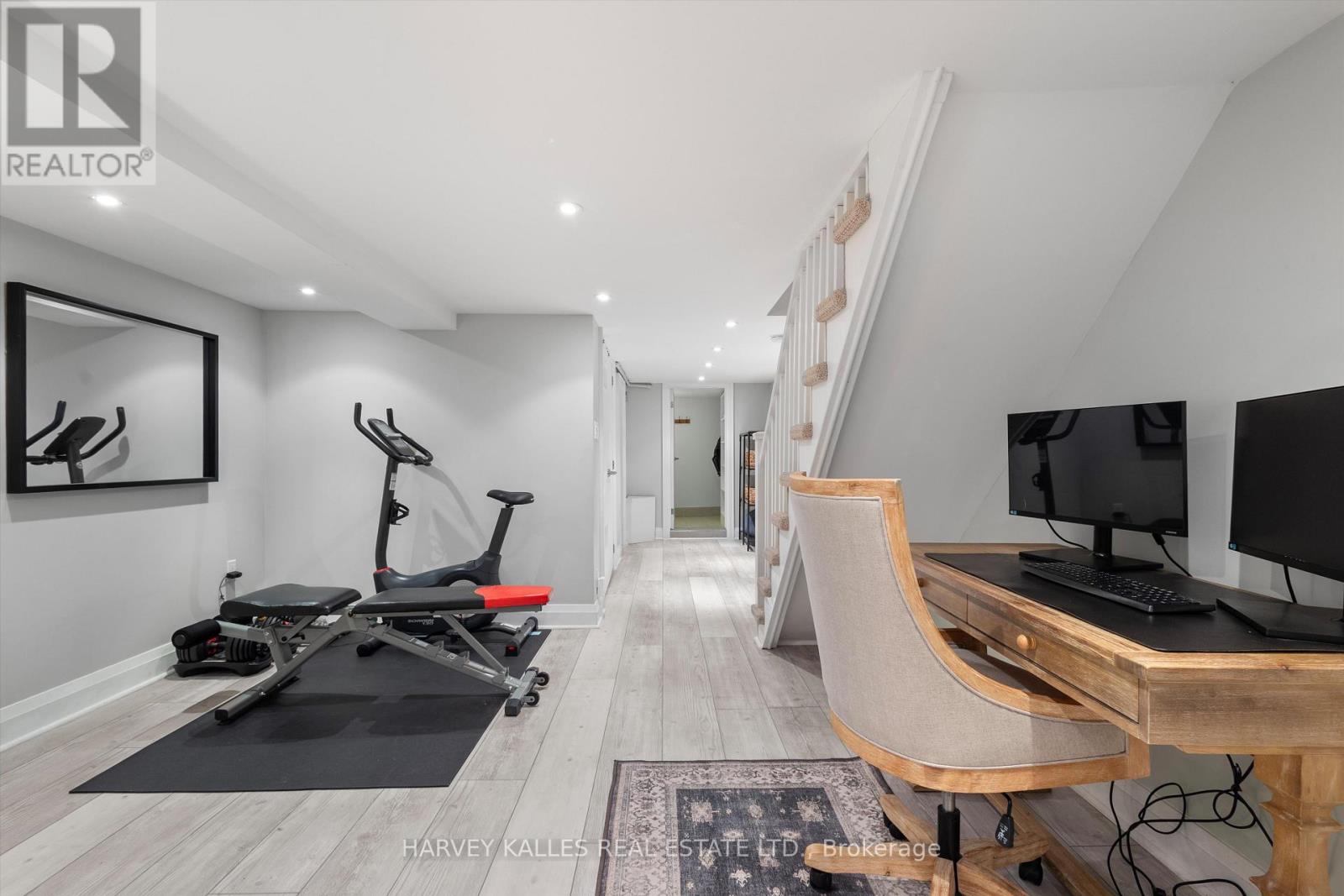 55 Kenwood Avenue, Toronto, Ontario  M6C 2S1 - Photo 33 - C13020794