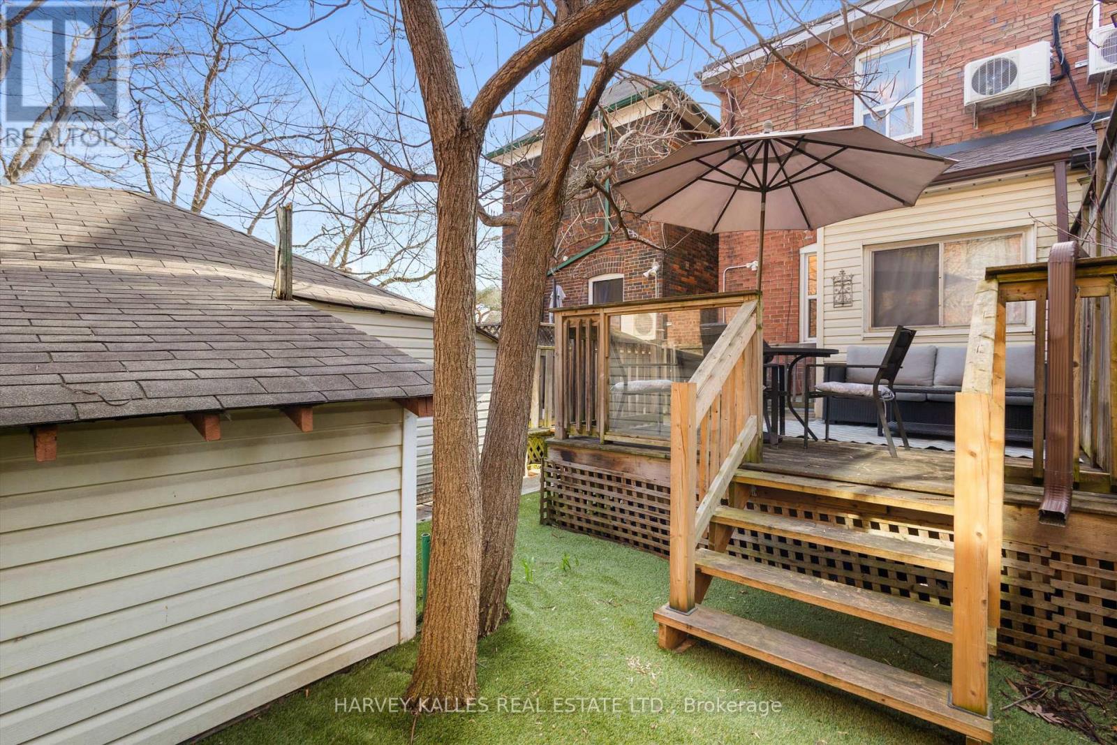 55 Kenwood Avenue, Toronto, Ontario  M6C 2S1 - Photo 36 - C13020794