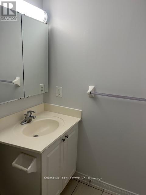 2308 - 925 Bay Street, Toronto, Ontario  M5S 3L4 - Photo 14 - C13020796