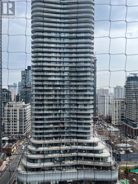 2308 - 925 Bay Street, Toronto, Ontario  M5S 3L4 - Photo 20 - C13020796