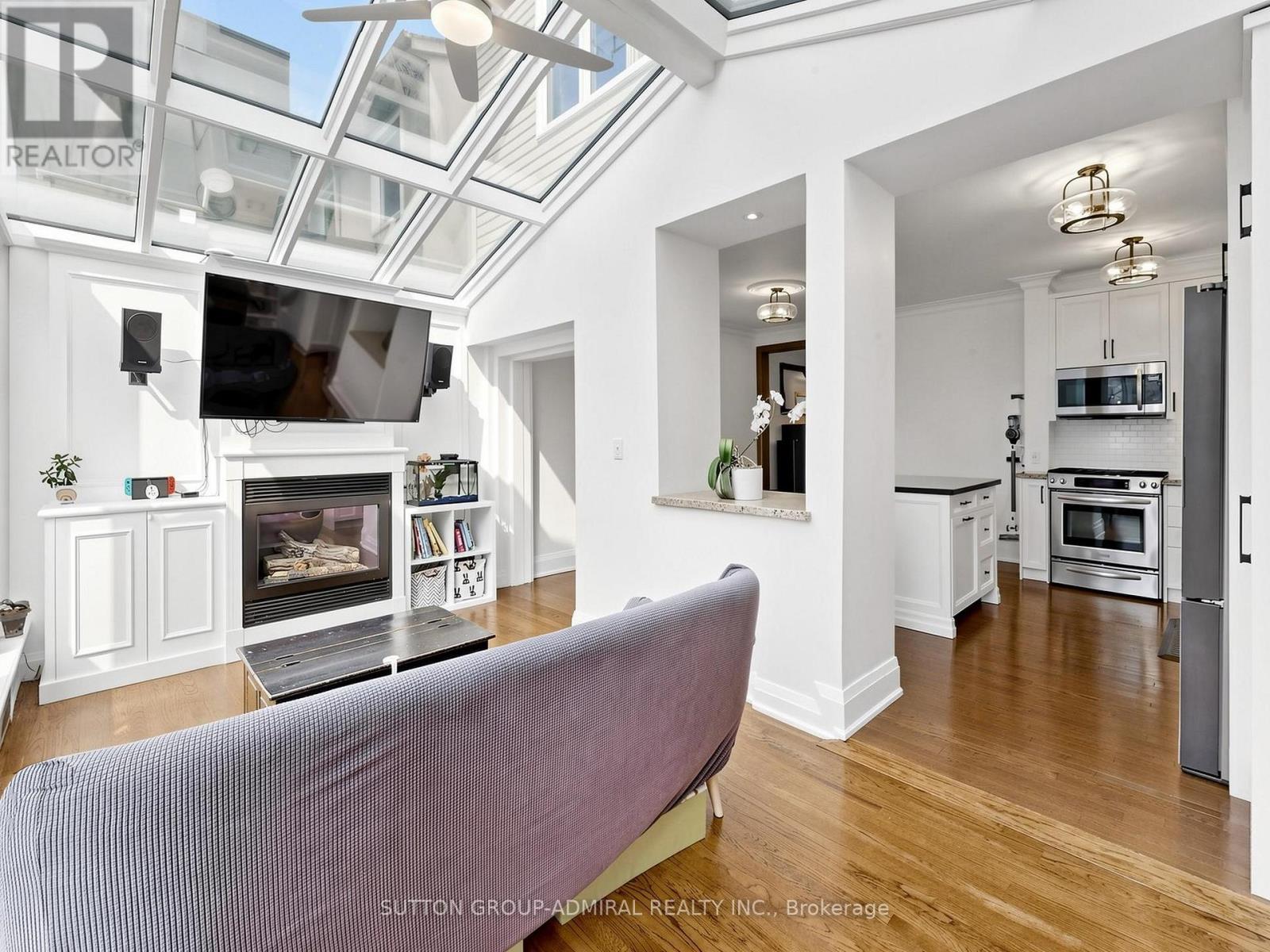 329 Melrose Avenue, Toronto, Ontario  M5M 1Z5 - Photo 12 - C13020812