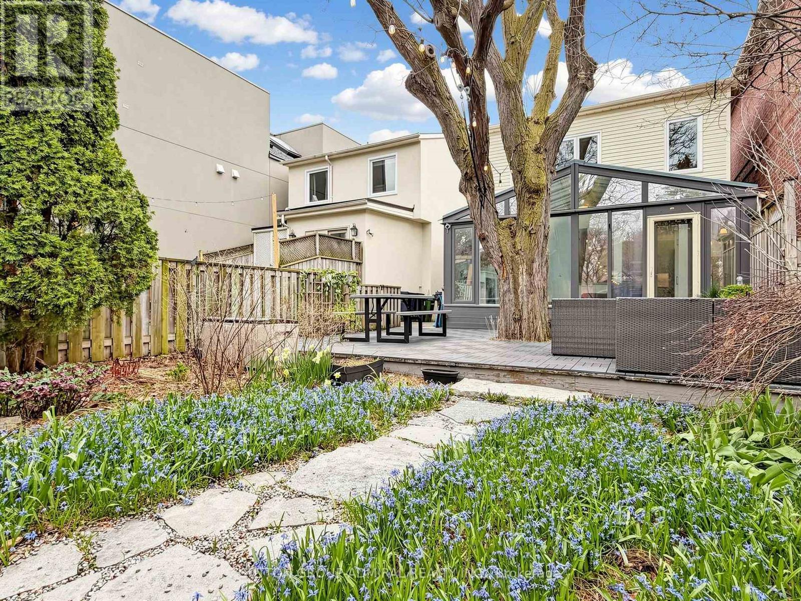 329 Melrose Avenue, Toronto, Ontario  M5M 1Z5 - Photo 38 - C13020812