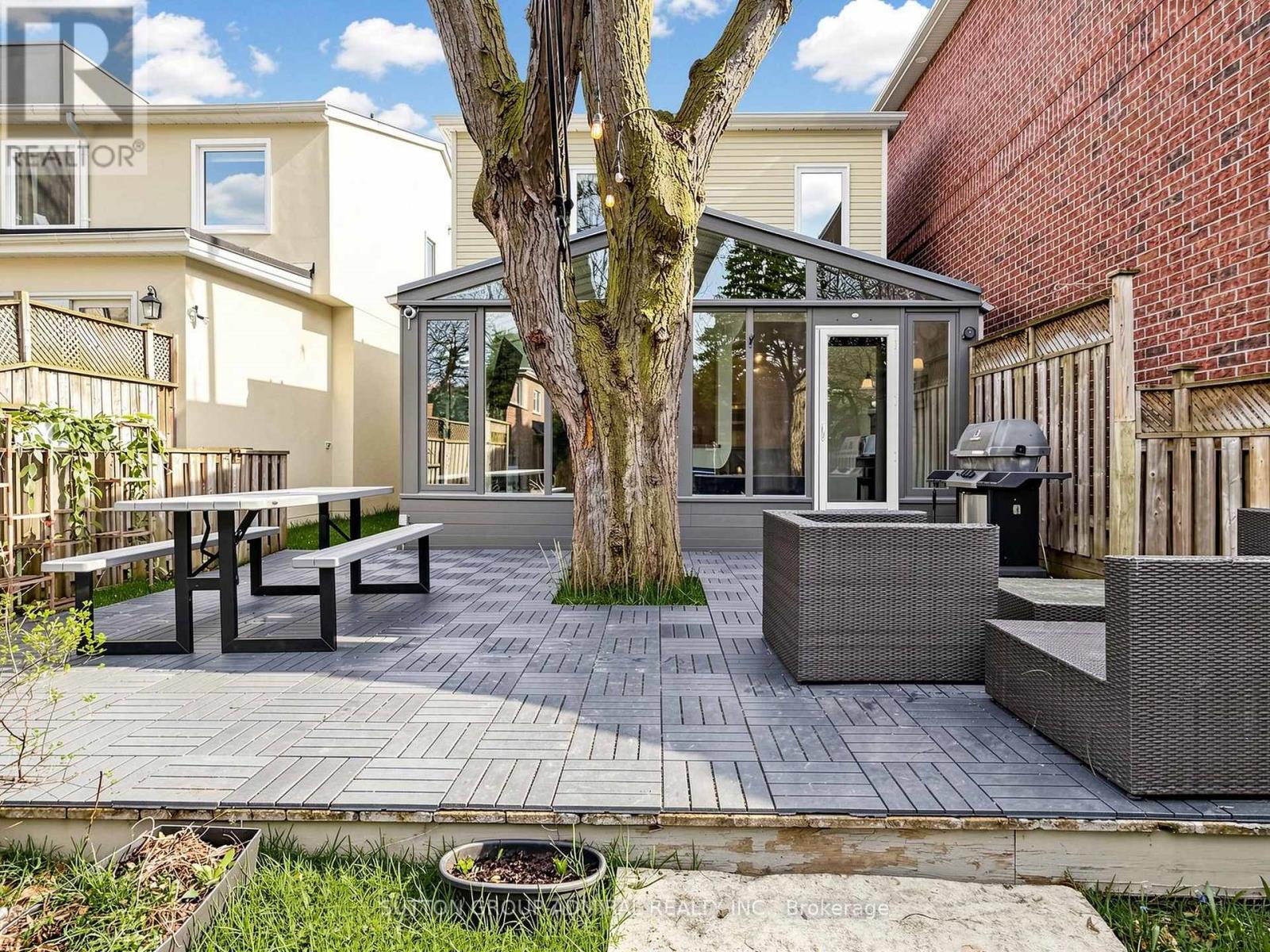 329 Melrose Avenue, Toronto, Ontario  M5M 1Z5 - Photo 39 - C13020812