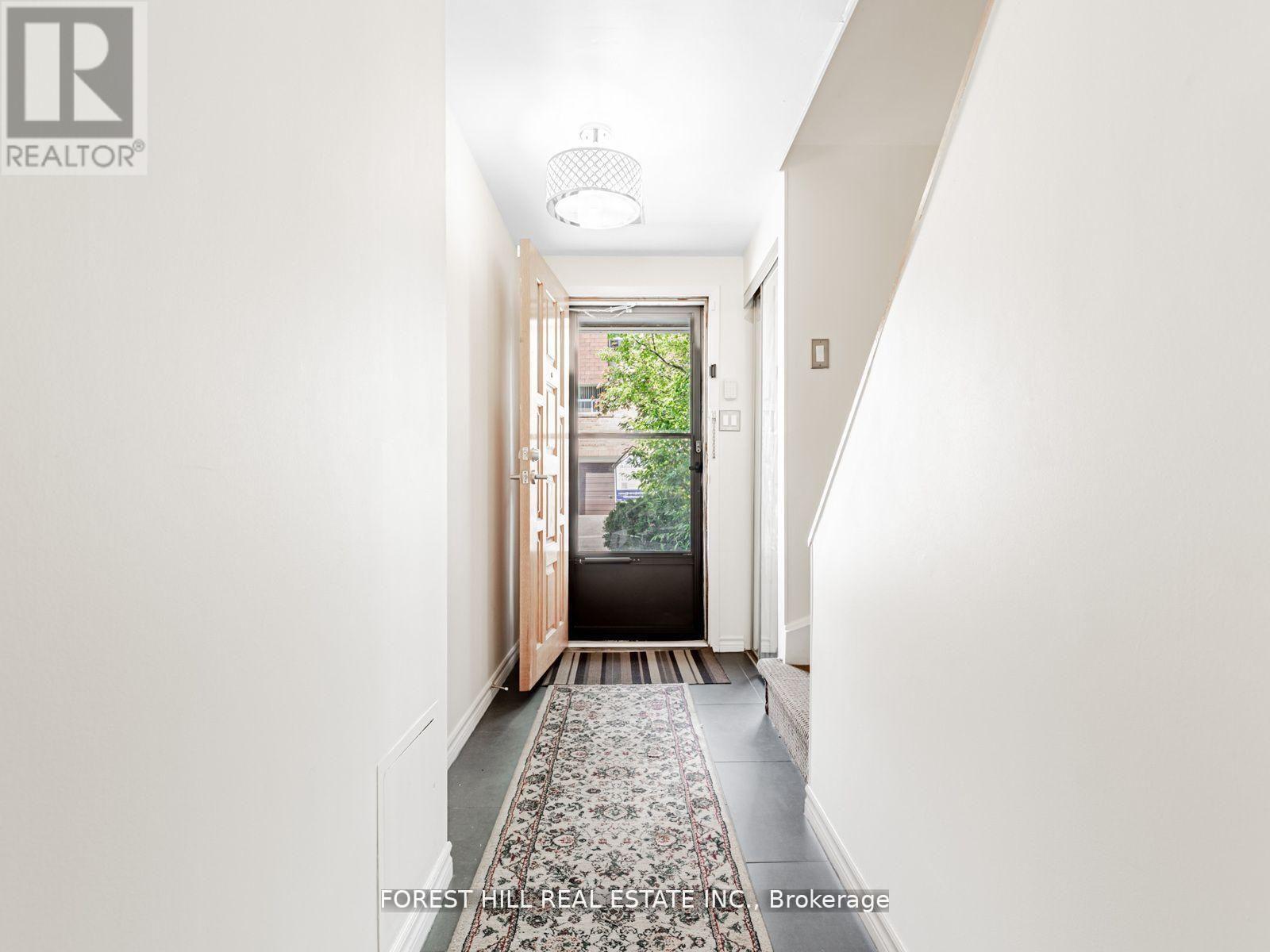 86 Village Greenway, Toronto, Ontario  M2J 1K8 - Photo 22 - C13020816