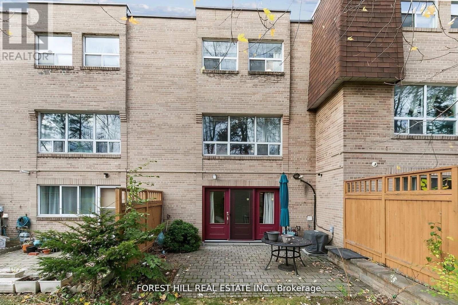 86 Village Greenway, Toronto, Ontario  M2J 1K8 - Photo 26 - C13020816