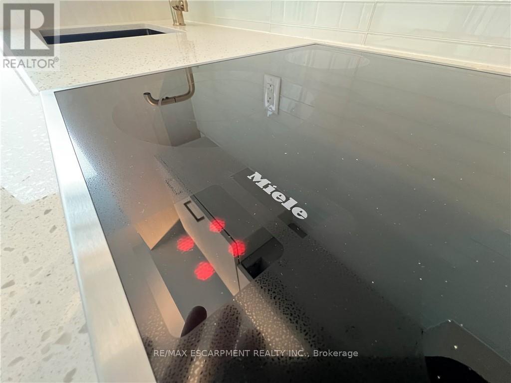 803 - 634 Church Street, Toronto, Ontario  M4Y 2G3 - Photo 9 - C13020836