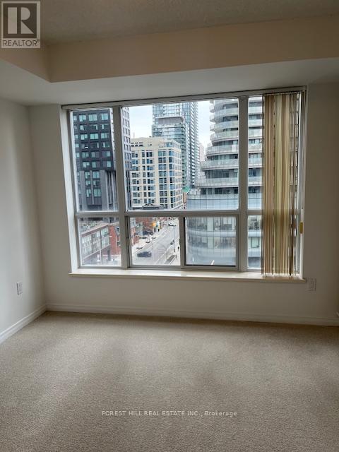 808 - 925 Bay Street, Toronto, Ontario  M5S 3L4 - Photo 11 - C13020856