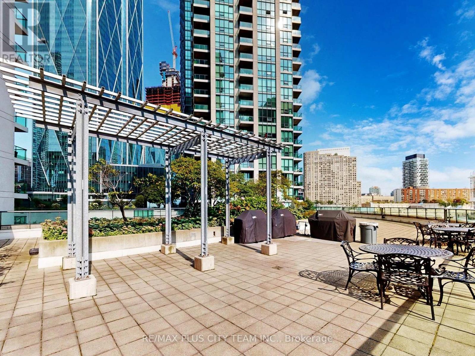 502 - 16 Yonge Street, Toronto, Ontario  M5E 2A1 - Photo 41 - C13020860