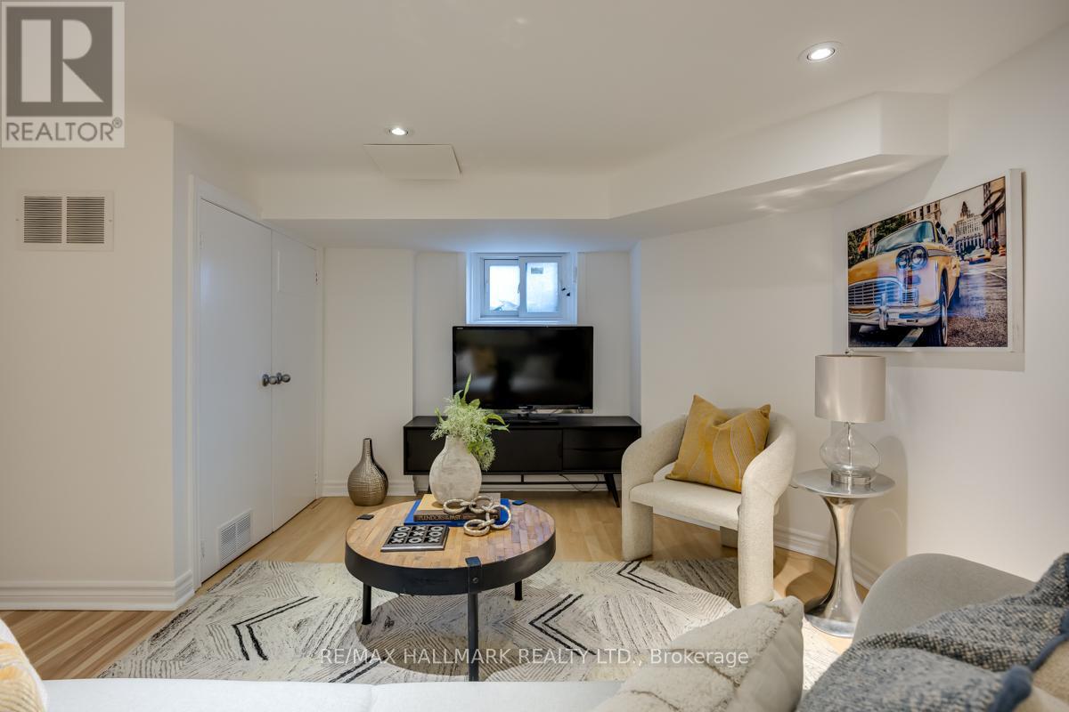 167 Welland Avenue, Toronto, Ontario  M4T 2J6 - Photo 23 - C13020868