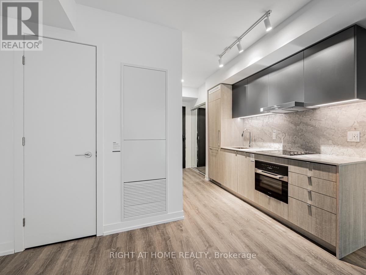 709 - 771 Yonge Street, Toronto, Ontario  M4W 2G4 - Photo 6 - C13020896