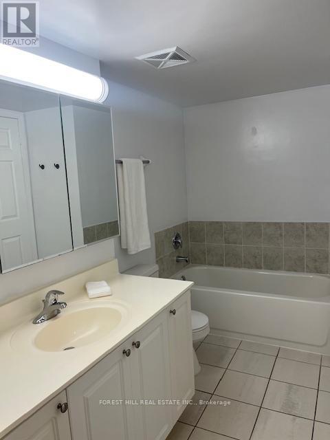 1205 - 925 Bay Street, Toronto, Ontario  M4S 3L4 - Photo 16 - C13020904