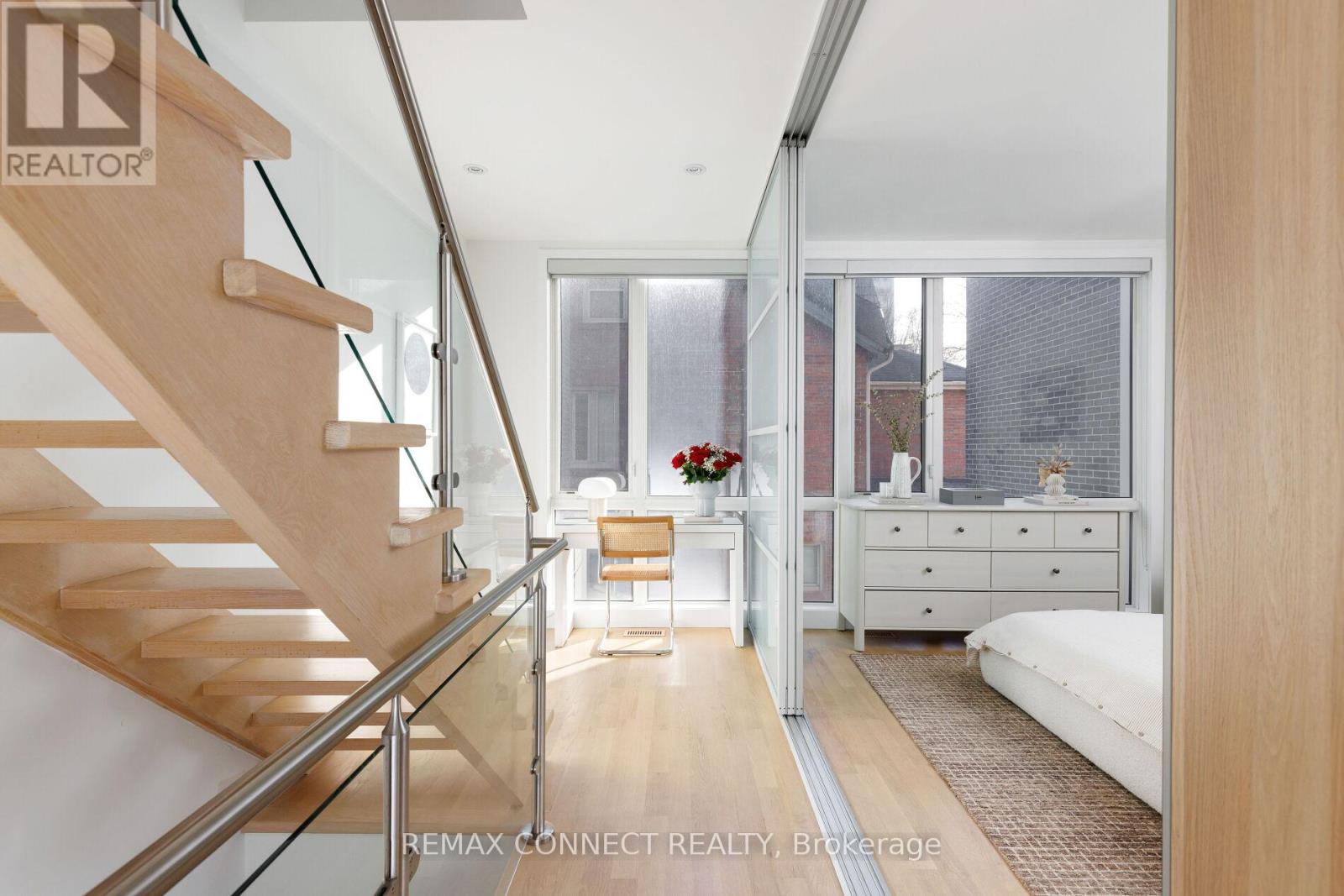 Th3 - 126 Spadina Road, Toronto, Ontario  M5R 2T8 - Photo 15 - C13020950