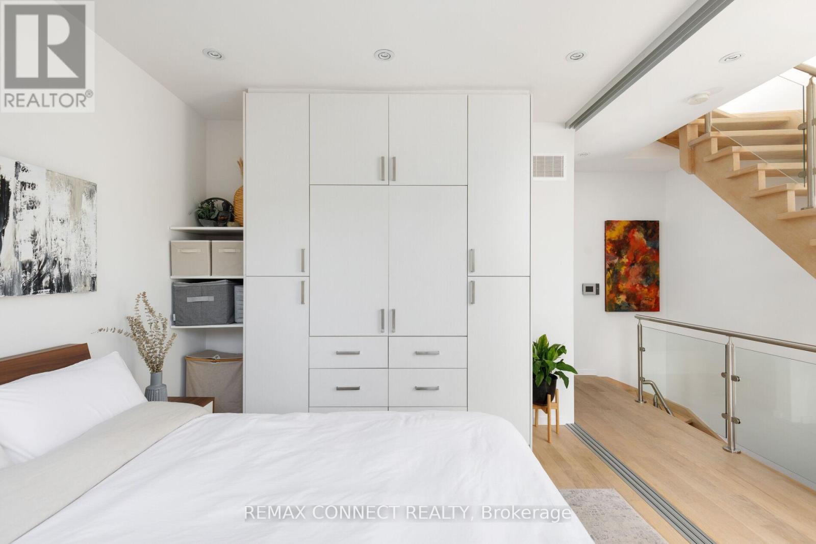 Th3 - 126 Spadina Road, Toronto, Ontario  M5R 2T8 - Photo 25 - C13020950