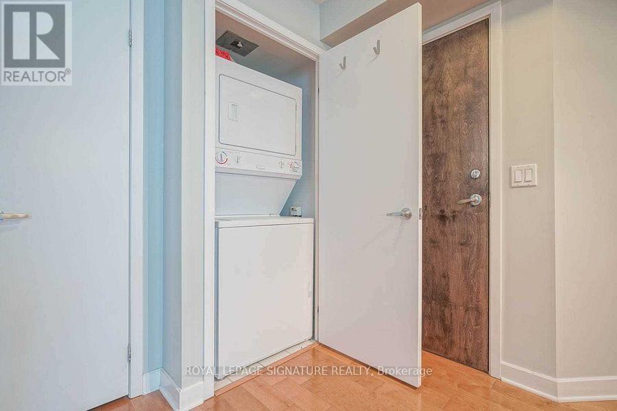 1711 - 12 Yonge Street, Toronto, Ontario  M5E 1Z9 - Photo 9 - C13021004