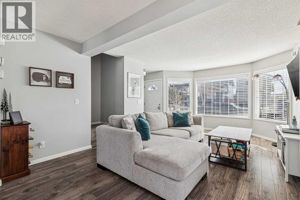 27 Rivercrest Way Se, Calgary, Alberta  T2C 4J8 - Photo 2 - A2303159