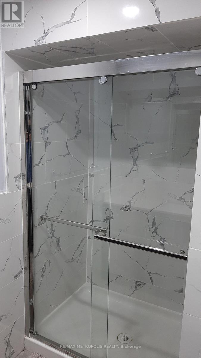 Bsmt - 235 Hupfield Trail, Toronto, Ontario  M1B 4L9 - Photo 6 - E13020938