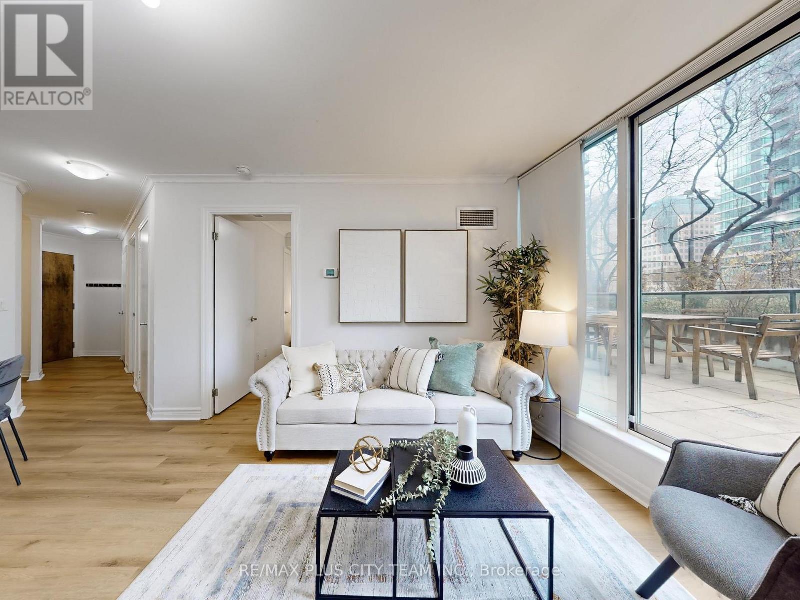 502 - 16 Yonge Street, Toronto, Ontario  M5E 2A1 - Photo 10 - C13020860