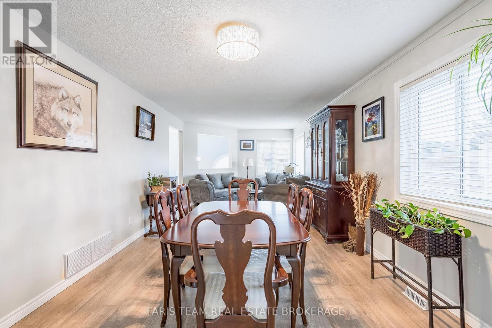 1170 Arnold Street, Innisfil, Ontario  L0L 1W0 - Photo 12 - N12990044