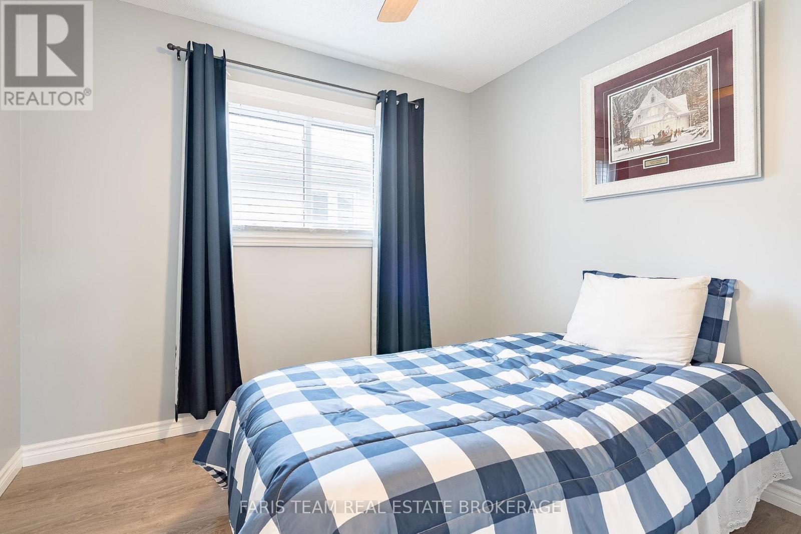 1170 Arnold Street, Innisfil, Ontario  L0L 1W0 - Photo 18 - N12990044