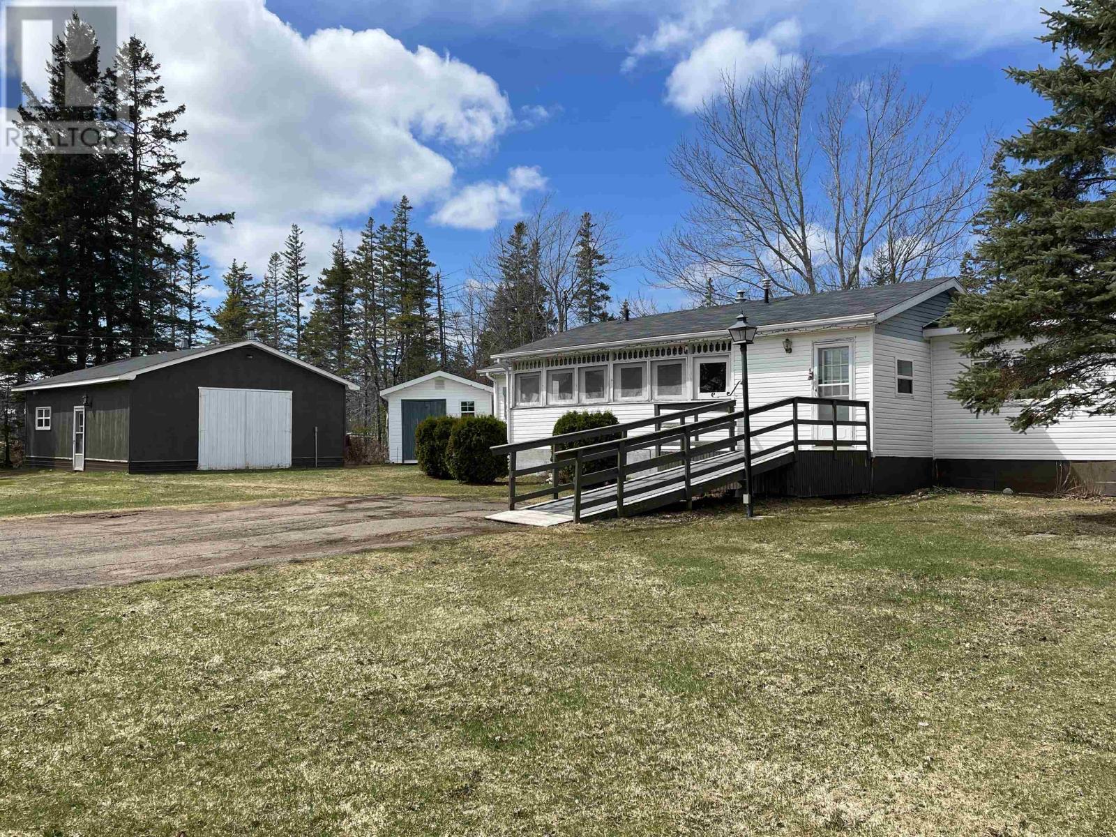 383 Ellerslie Road, Ellerslie-Bideford, Prince Edward Island  C0B 1J0 - Photo 2 - 202604631