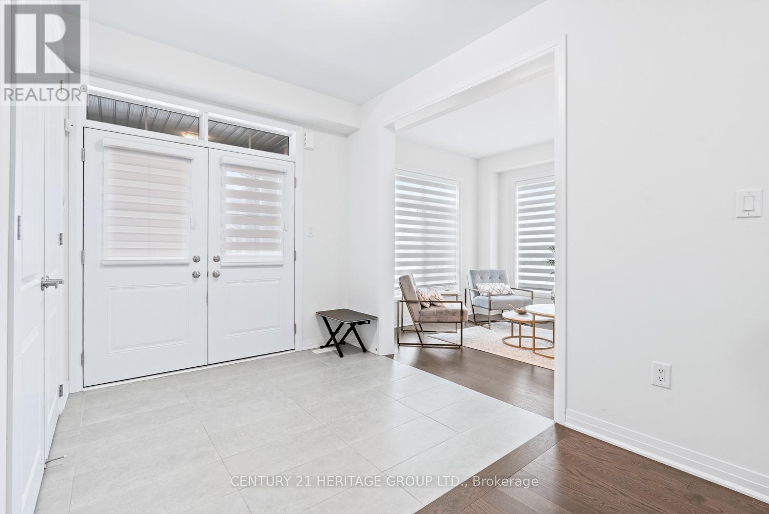 1614 Sharpe Street E, Innisfil, Ontario  L9S 0R1 - Photo 5 - N13020736