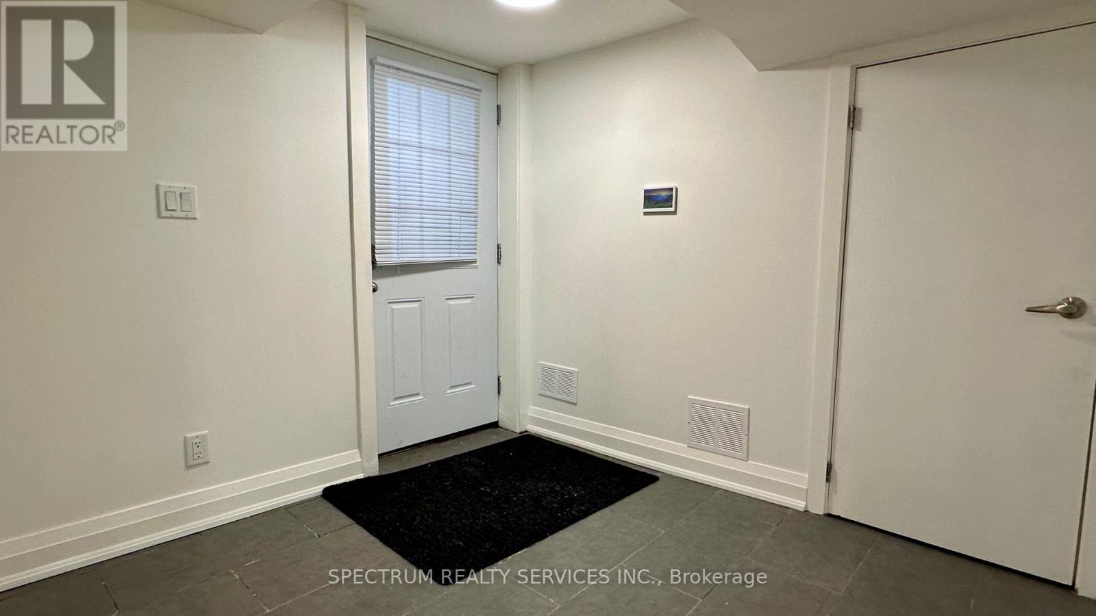 36 Queen Street N, New Tecumseth (Tottenham), Ontario  L0G 1W0 - Photo 24 - N13020756