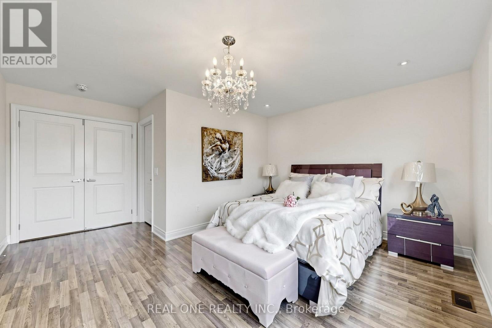 26 Mondial Crescent, East Gwillimbury (Queensville), Ontario  L0G 1R0 - Photo 23 - N13020774