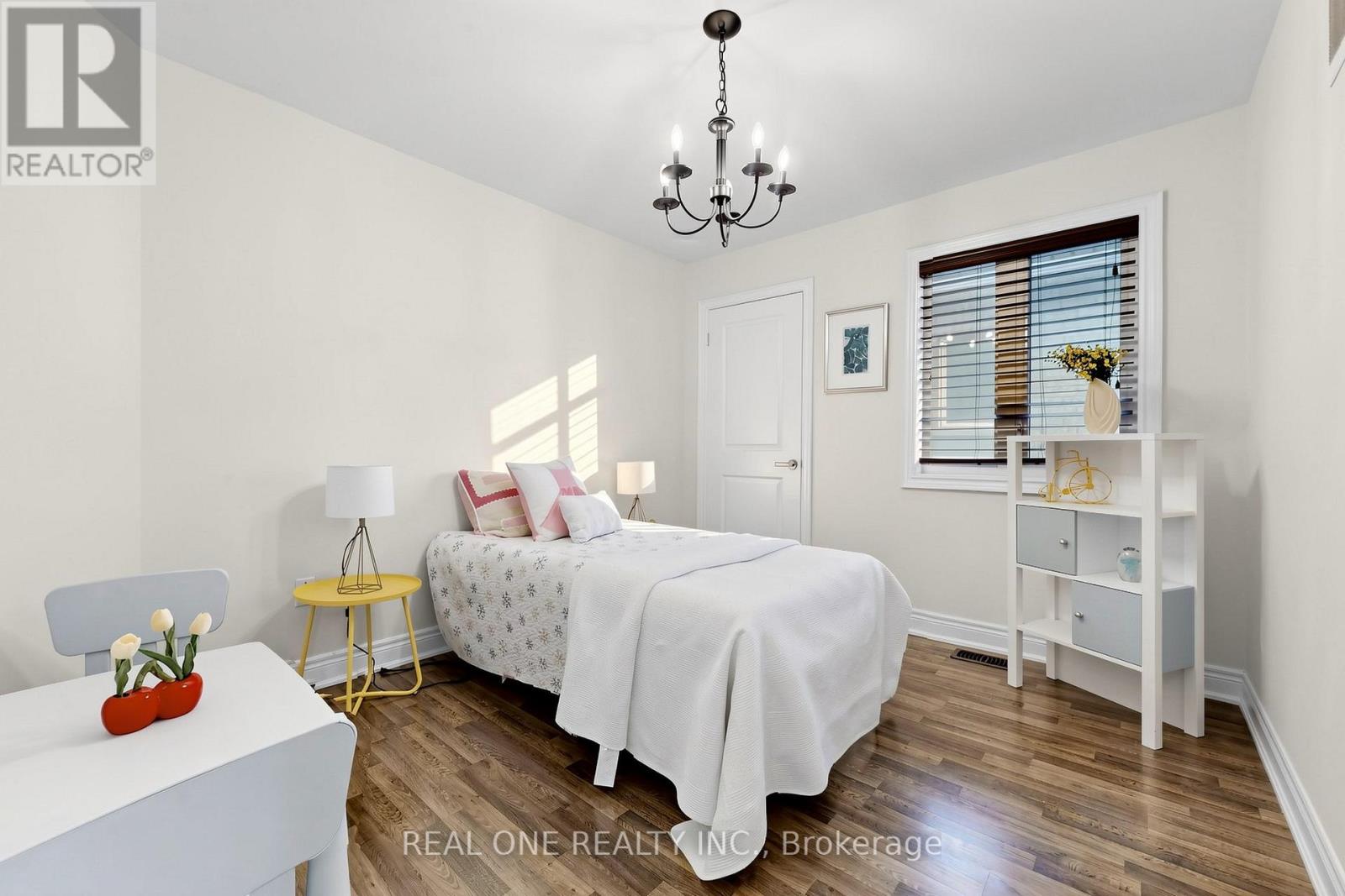 26 Mondial Crescent, East Gwillimbury (Queensville), Ontario  L0G 1R0 - Photo 34 - N13020774