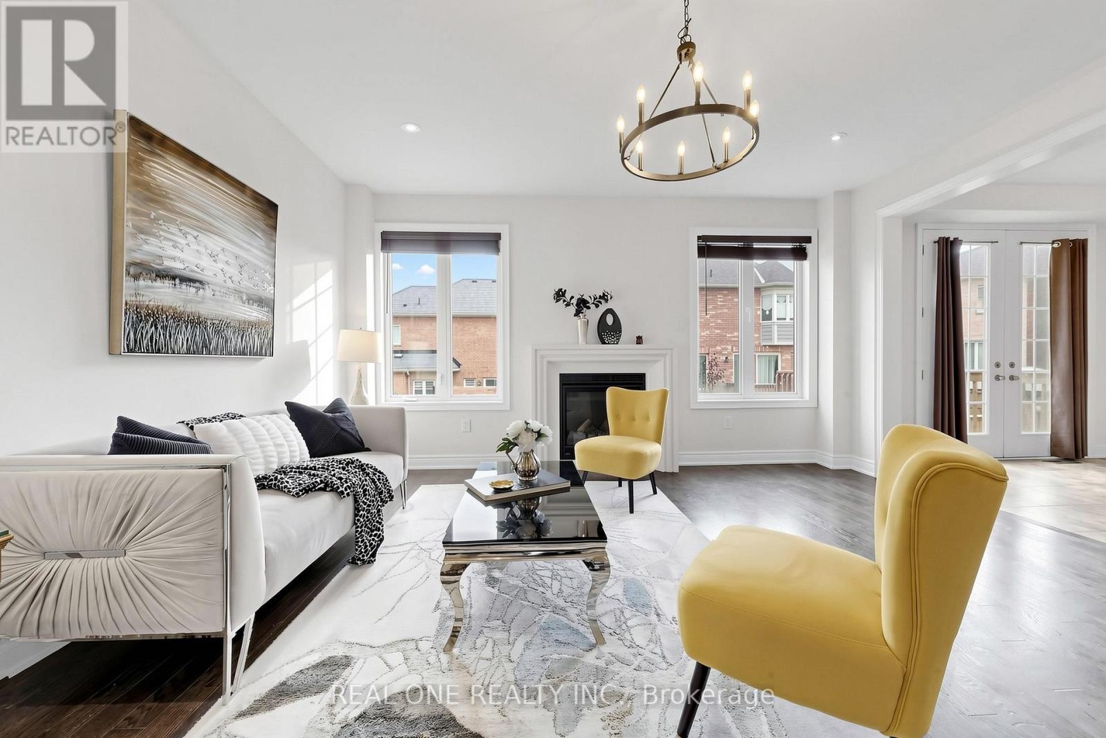 26 Mondial Crescent, East Gwillimbury (Queensville), Ontario  L0G 1R0 - Photo 6 - N13020774