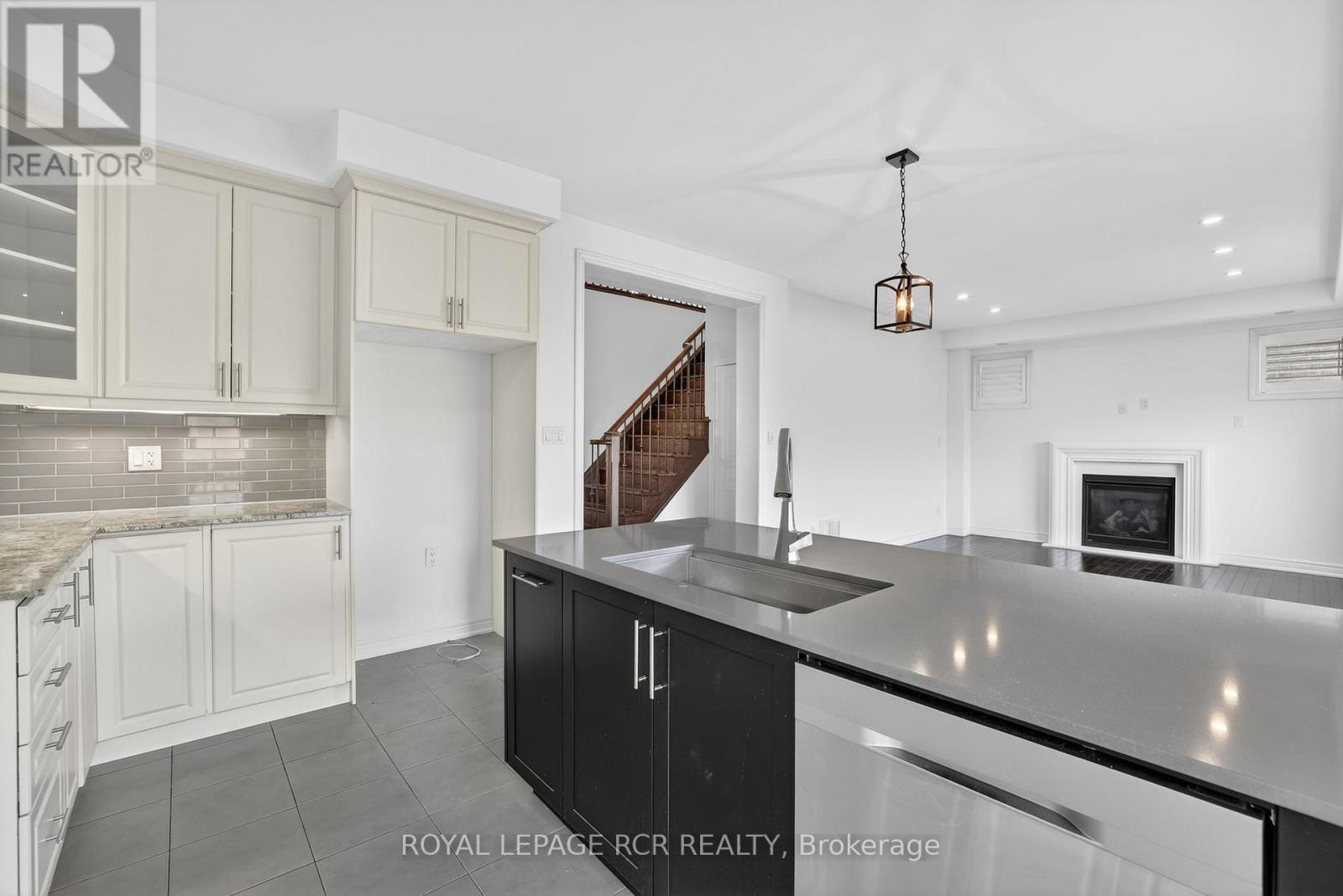 82 Lampkin Street, Georgina, Ontario  L0E 1R0 - Photo 13 - N13020862