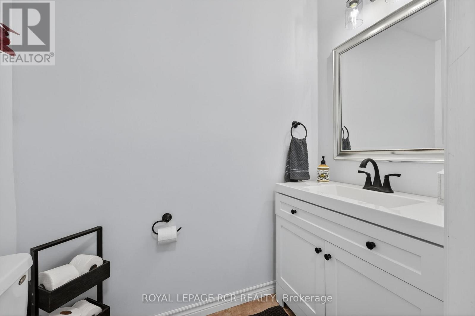 2 Cindy Lane, Adjala-Tosorontio, Ontario  L0M 1M0 - Photo 11 - N13020870