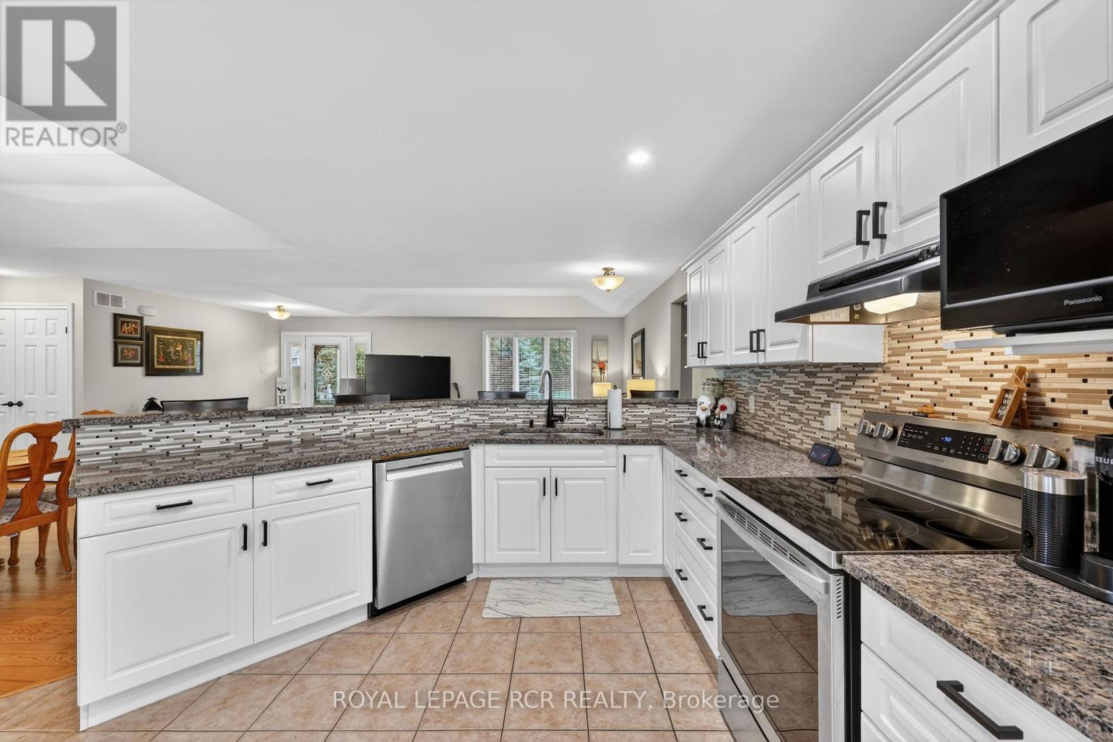 2 Cindy Lane, Adjala-Tosorontio, Ontario  L0M 1M0 - Photo 14 - N13020870