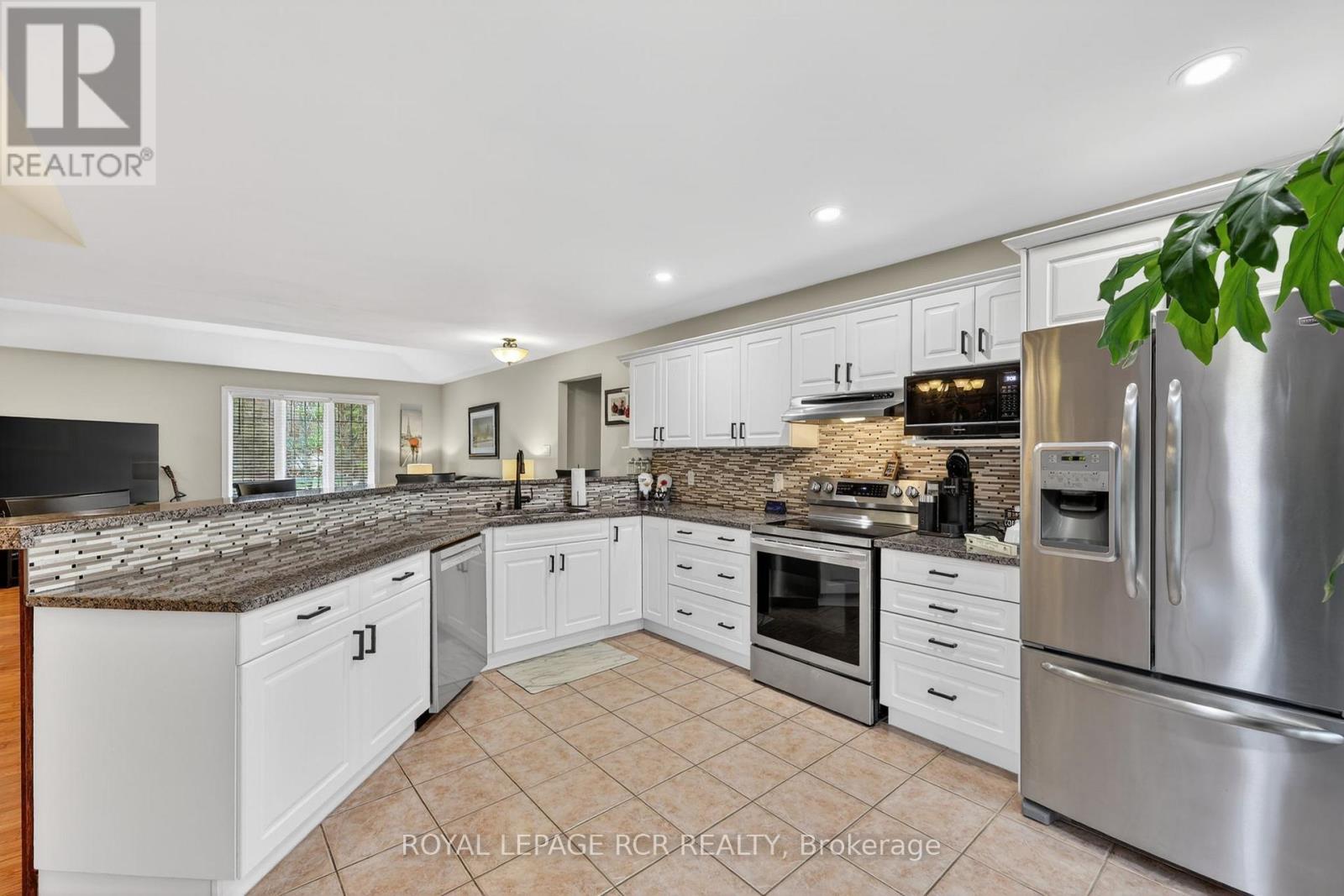 2 Cindy Lane, Adjala-Tosorontio, Ontario  L0M 1M0 - Photo 15 - N13020870