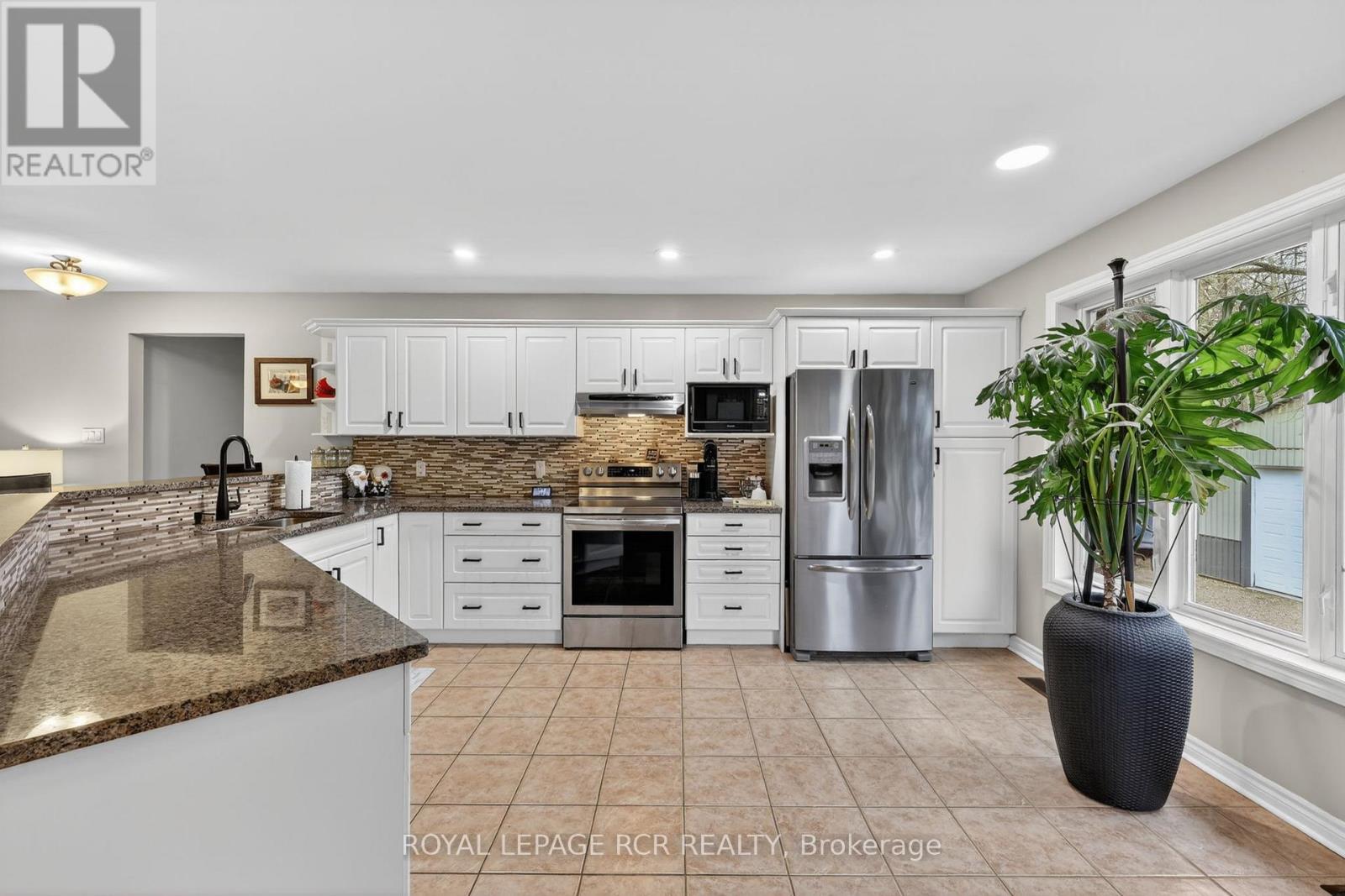 2 Cindy Lane, Adjala-Tosorontio, Ontario  L0M 1M0 - Photo 16 - N13020870