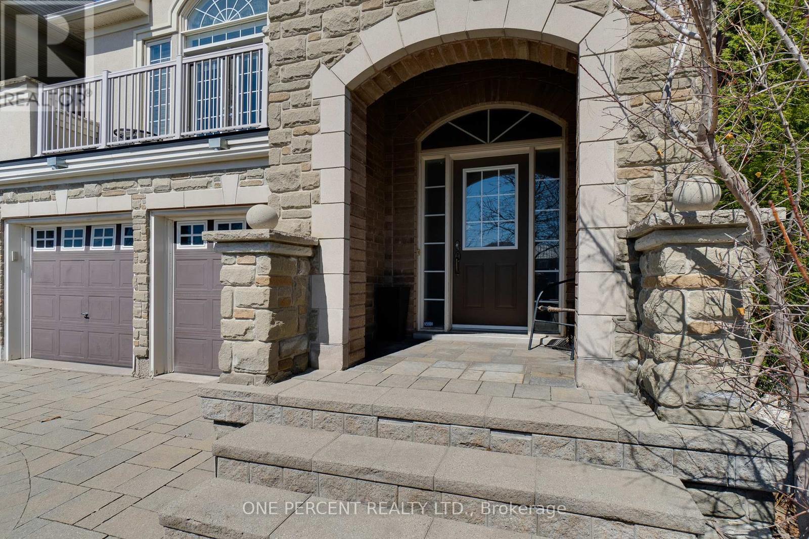 38 Bowkett Drive, Richmond Hill, Ontario  L4E 0J7 - Photo 4 - N13020876