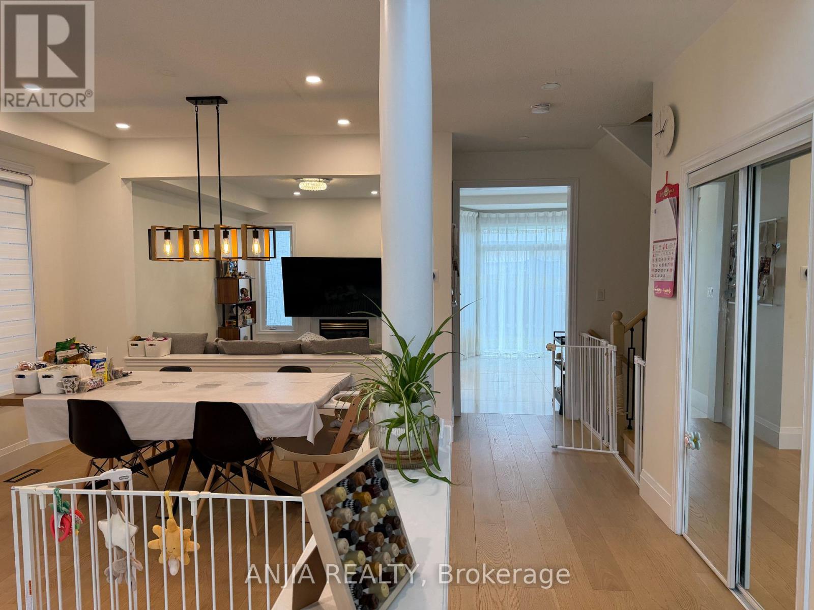 265 Hammersly Boulevard, Markham, Ontario  L6E 2E3 - Photo 3 - N13020914