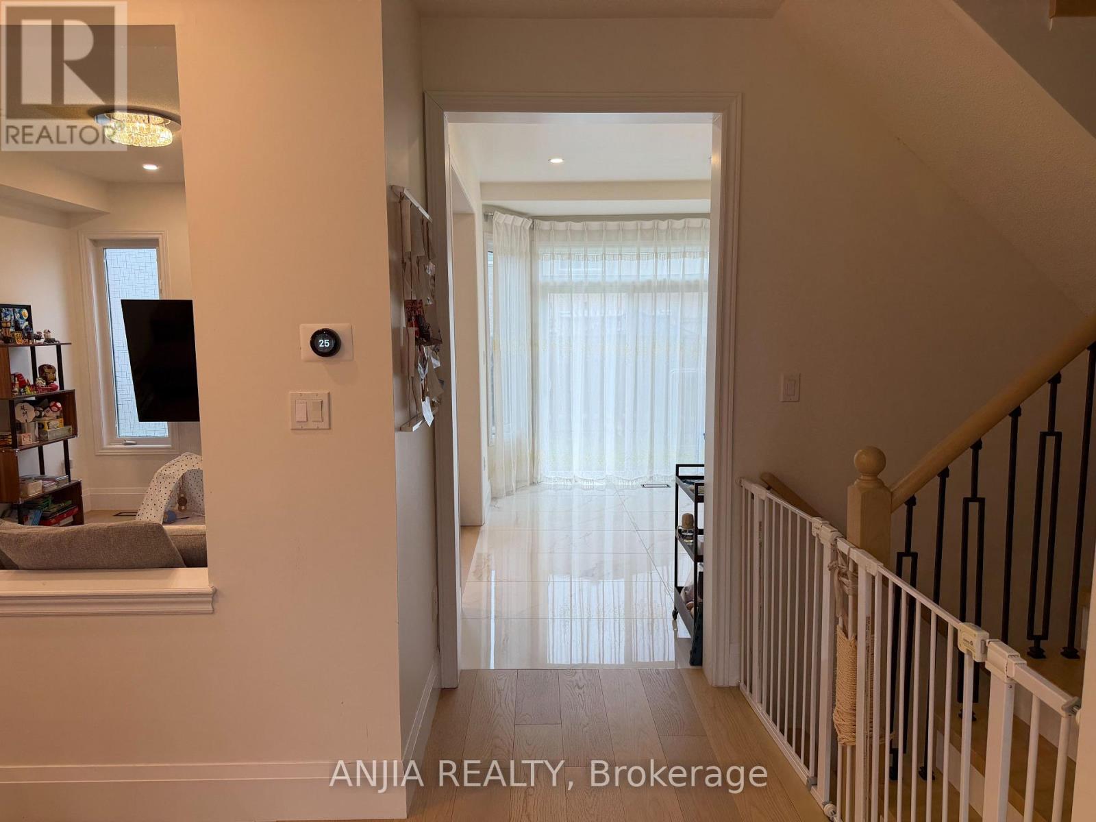 265 Hammersly Boulevard, Markham, Ontario  L6E 2E3 - Photo 6 - N13020914