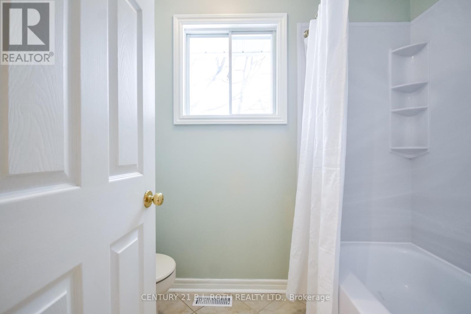 3861 East Street, Innisfil, Ontario  L9S 2L9 - Photo 17 - N13021016