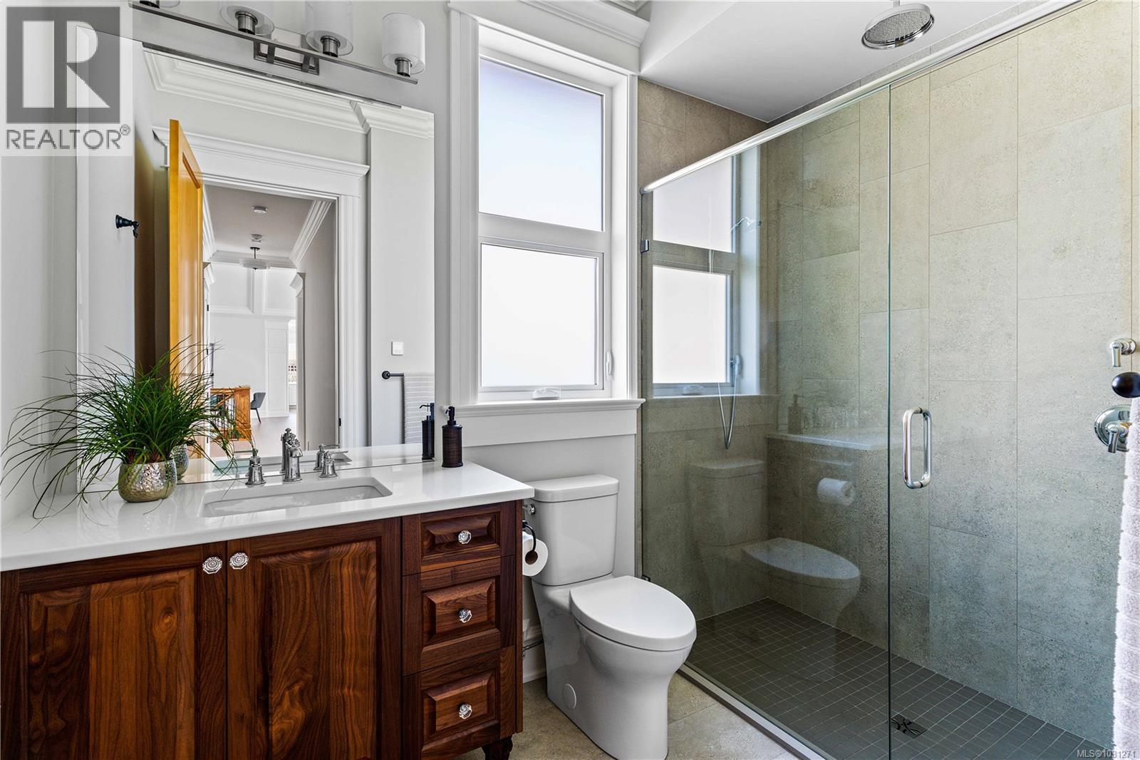 4585 Leyns Rd, Saanich, British Columbia  V8N 3A1 - Photo 43 - 1031271