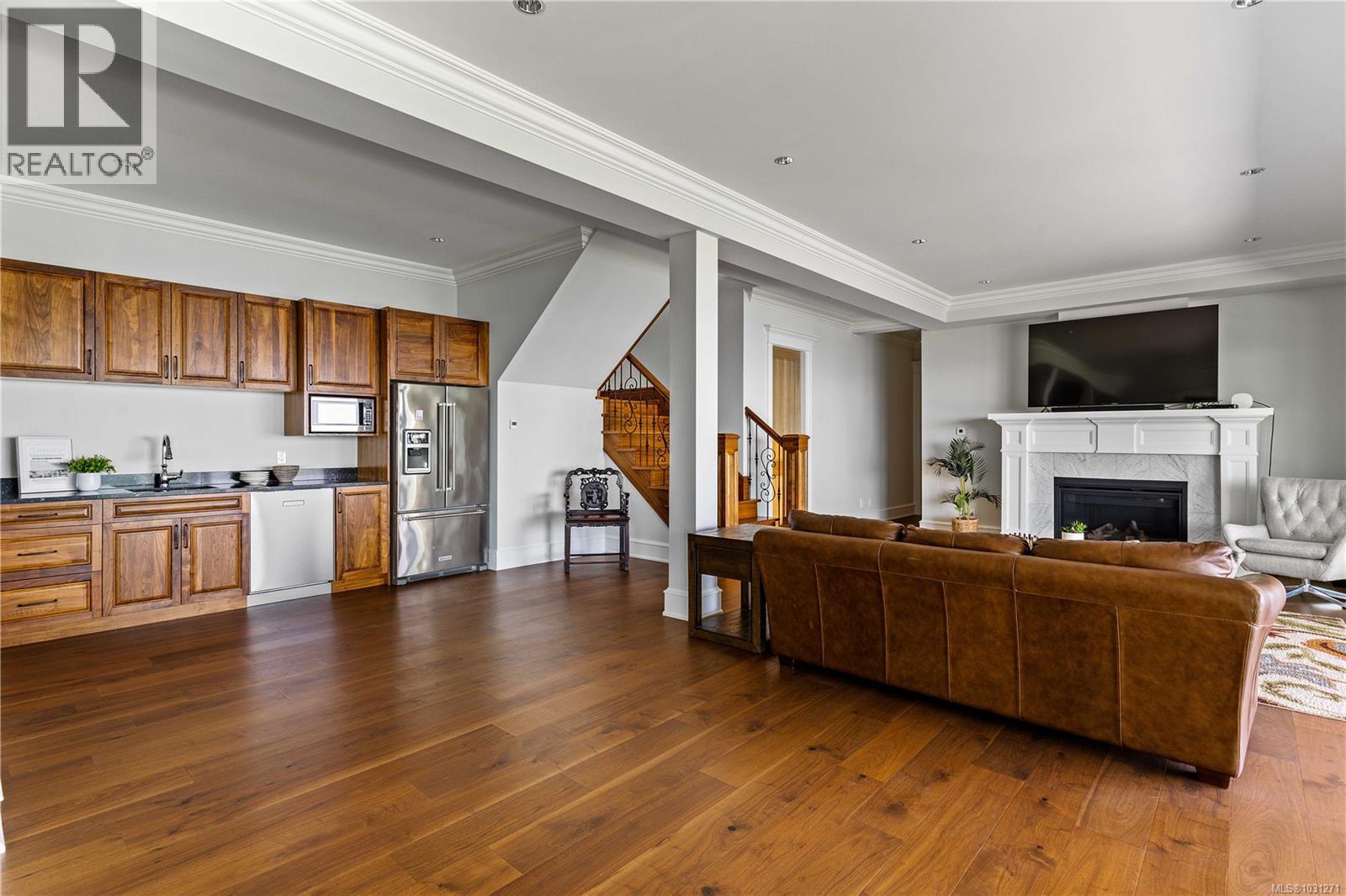 4585 Leyns Rd, Saanich, British Columbia  V8N 3A1 - Photo 49 - 1031271