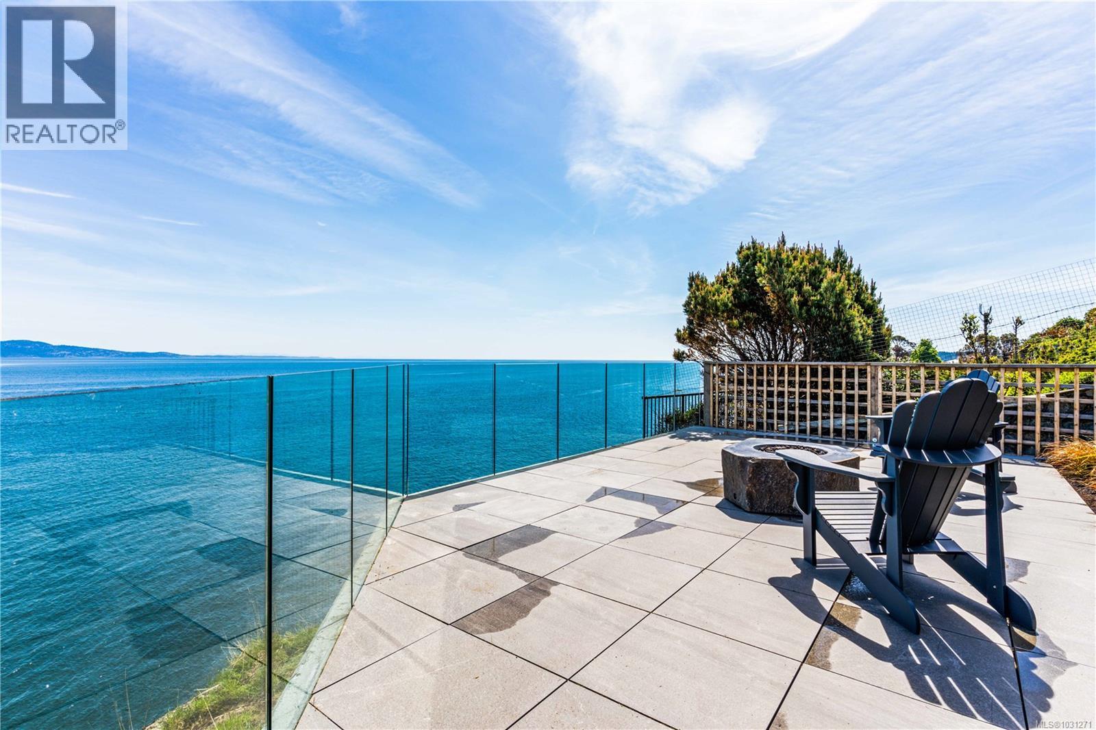 4585 Leyns Rd, Saanich, British Columbia  V8N 3A1 - Photo 59 - 1031271