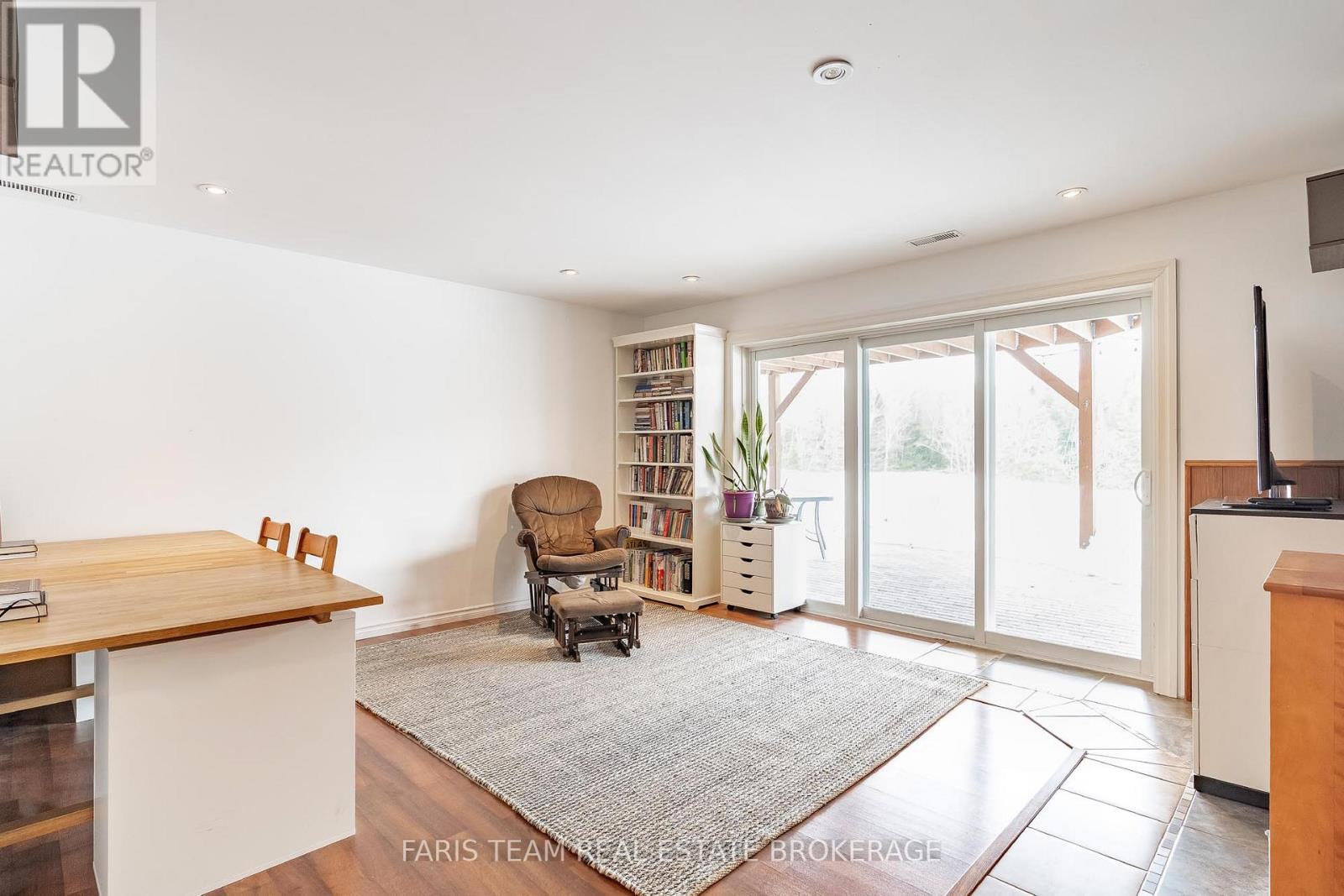 1520 Rosemount Road, Tay, Ontario  L0K 2C0 - Photo 18 - S12934686