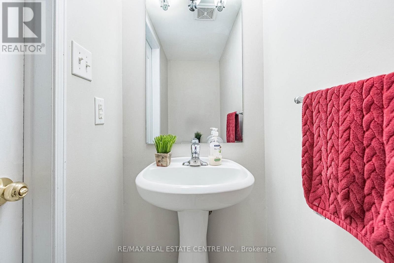 22 Tanasi Road, Brampton, Ontario  L6X 0K4 - Photo 24 - W12968884