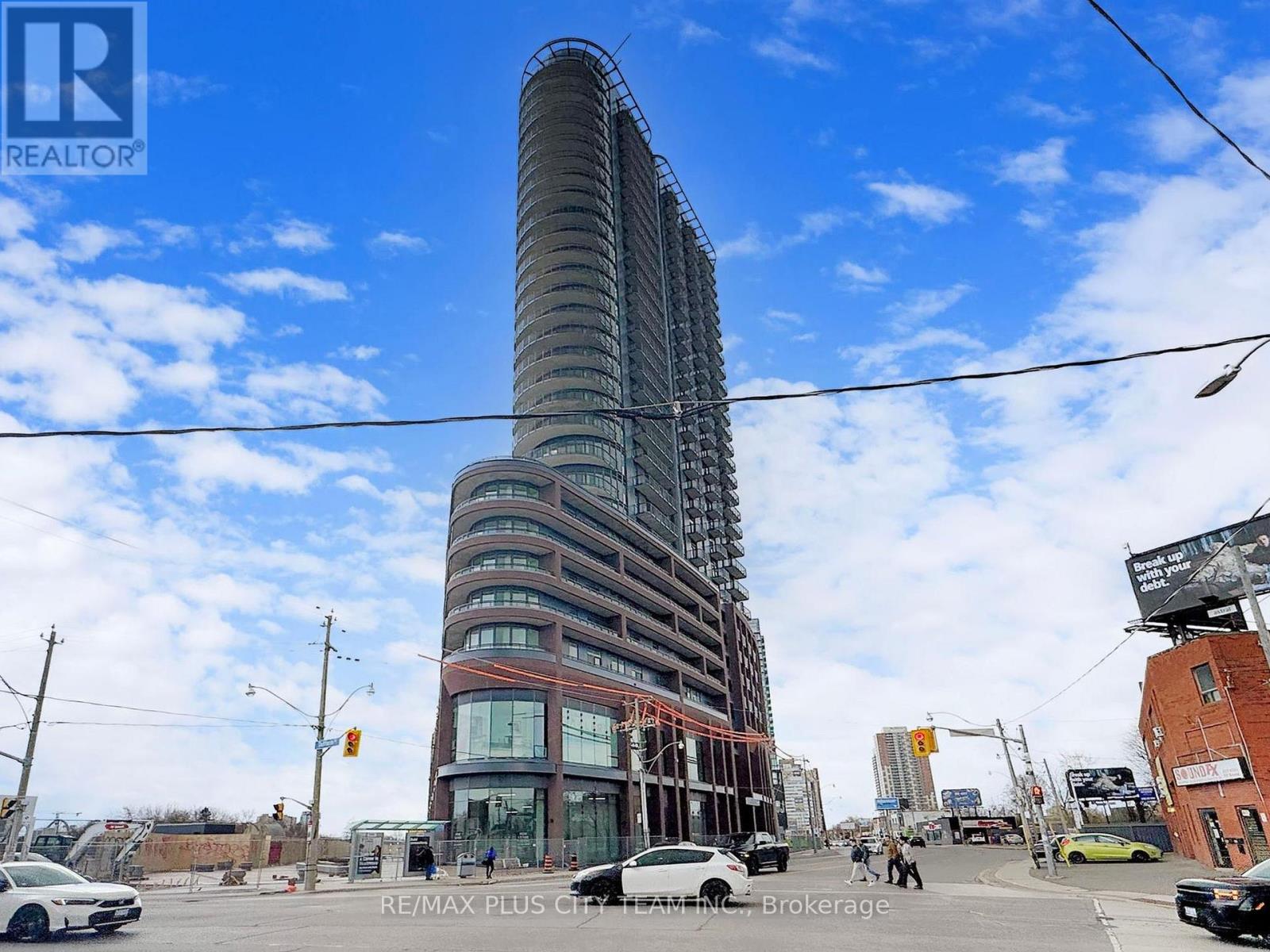 714 - 1185 DUPONT STREET, Toronto, Ontario