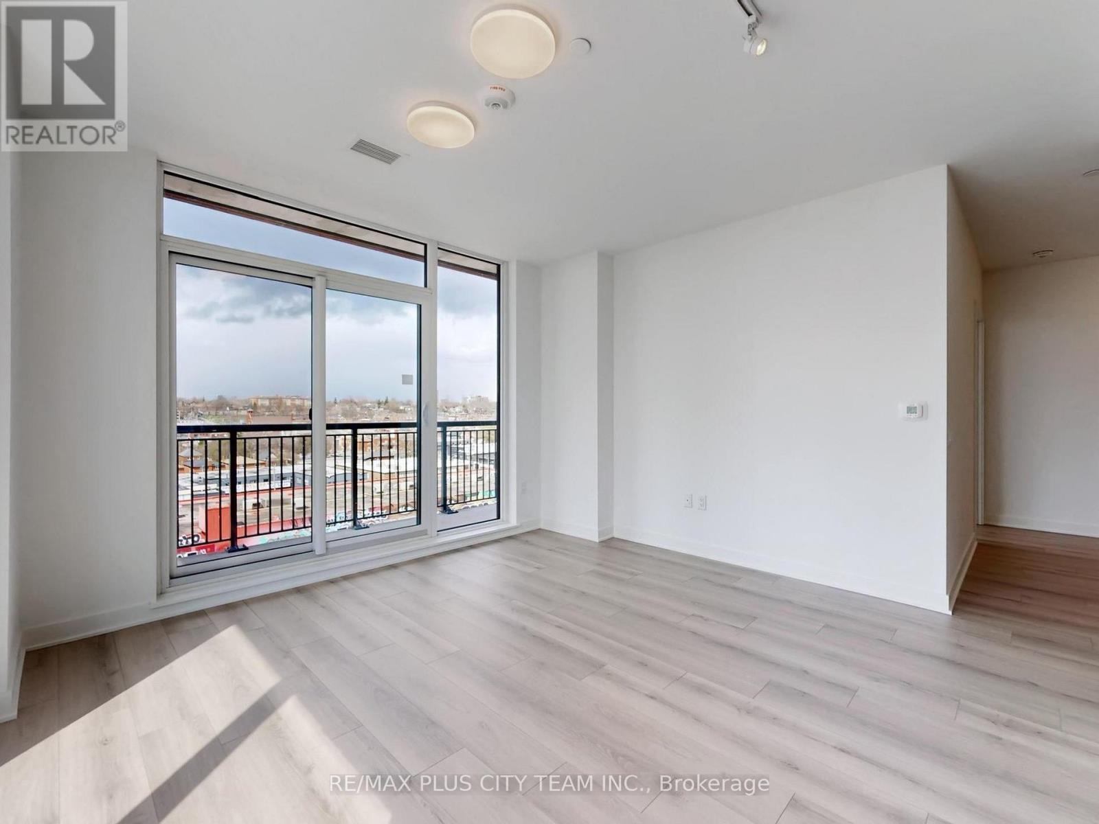 714 - 1185 Dupont Street, Toronto, Ontario  M6H 0G5 - Photo 8 - W13013394