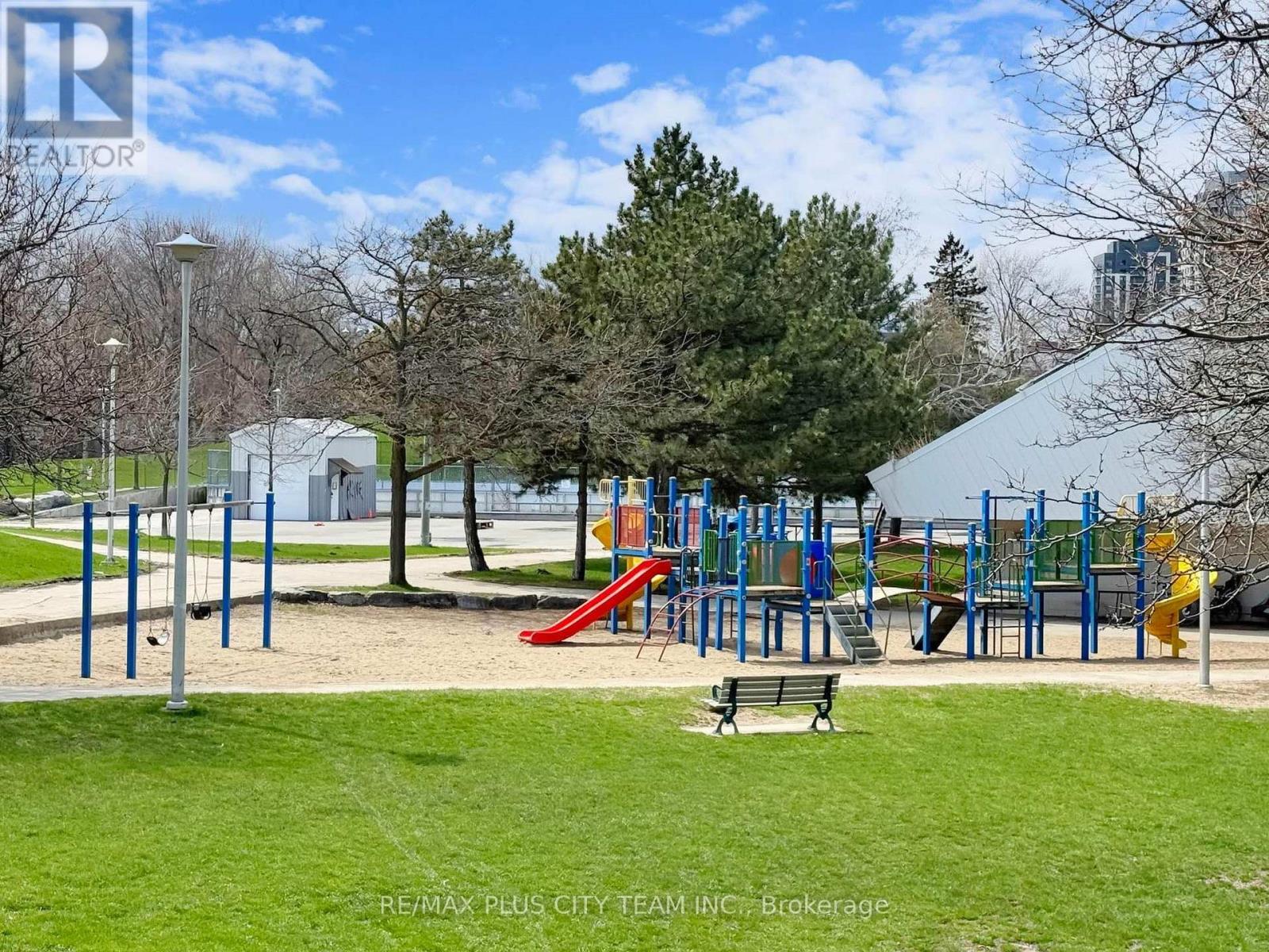 714 - 1185 Dupont Street, Toronto, Ontario  M6H 0G5 - Photo 38 - W13013394