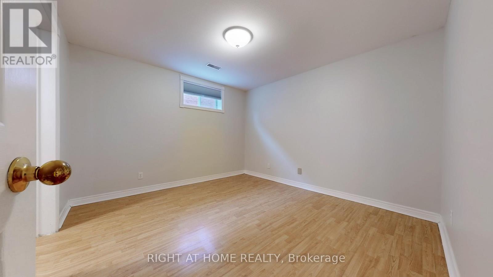 381 Leacock (Basement Drive, Barrie, Ontario  L4N 5S6 - Photo 12 - S13020872