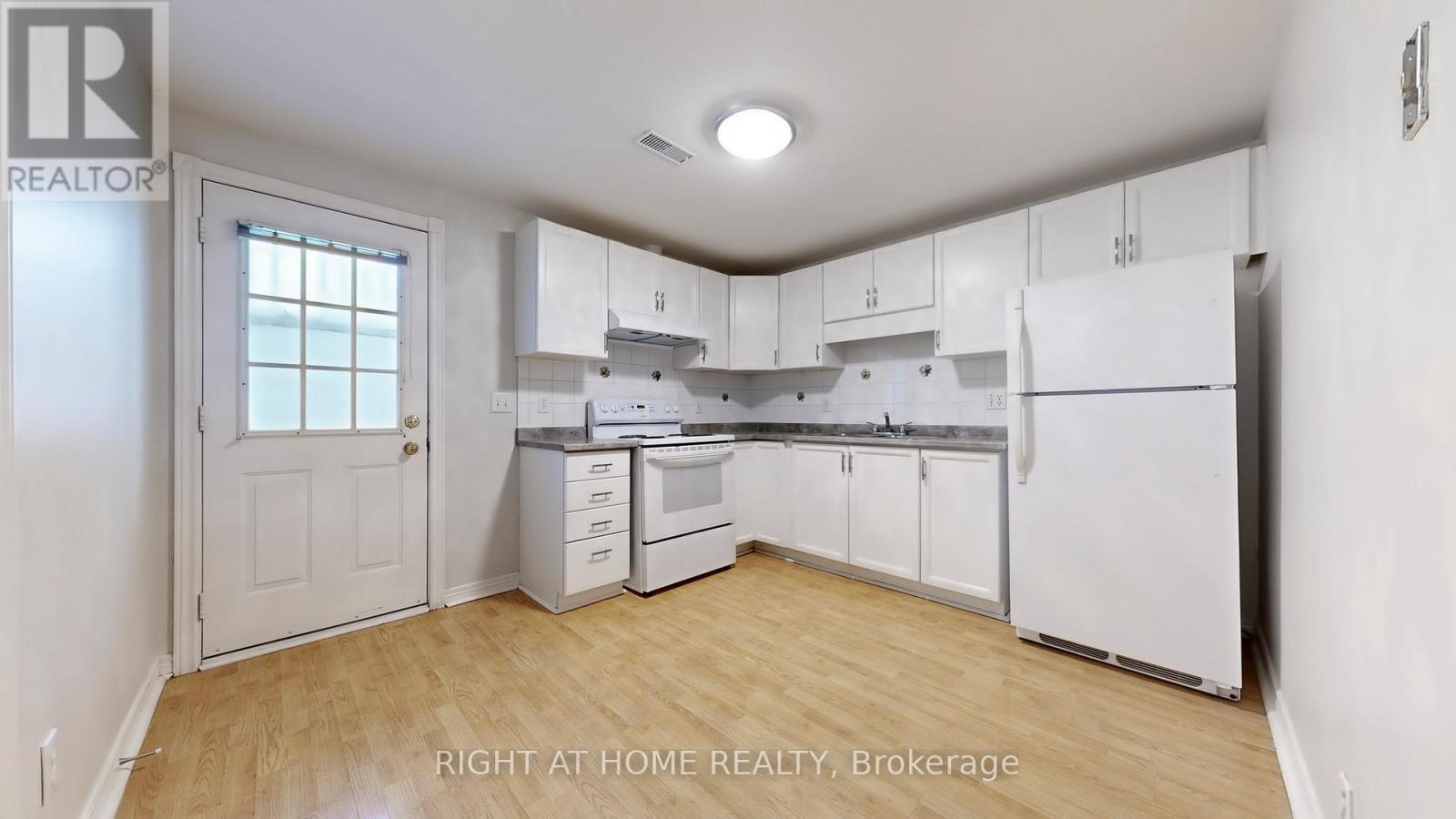 381 Leacock (Basement Drive, Barrie, Ontario  L4N 5S6 - Photo 3 - S13020872