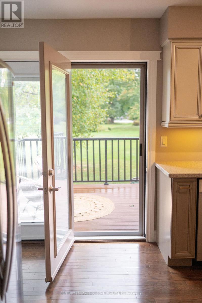 27 Thicketwood Place, Ramara (Brechin), Ontario  L0K 1B0 - Photo 13 - S13020894