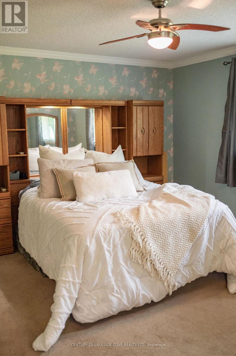 27 Thicketwood Place, Ramara (Brechin), Ontario  L0K 1B0 - Photo 16 - S13020894